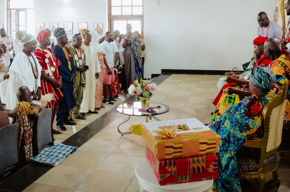 Cape Coast welcomes the Olu of Warri and Her Majesty